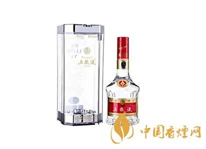 五粮液传奇世家酒：敬献你我品质人生
