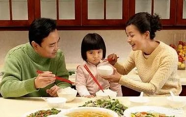 学校的饭菜不太好吃，校长又不让学生带饭进校，怎么办？