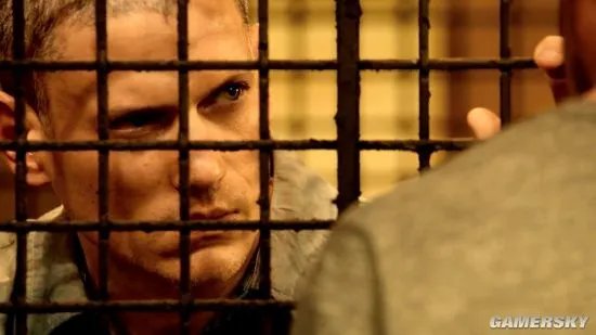 《越狱》重启版首曝片段 米帅满血复活再度越狱