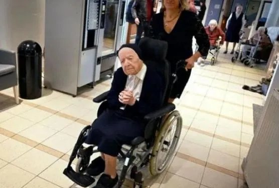 世界上最长寿的人118岁，让娜卡尔门是谁？为什么这么长寿