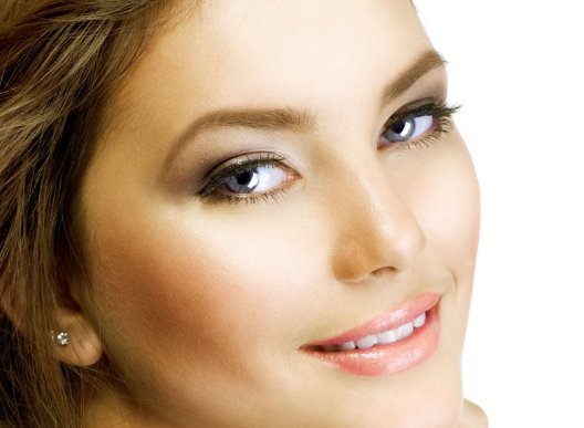 红蓝光治疗痤疮的大概费用