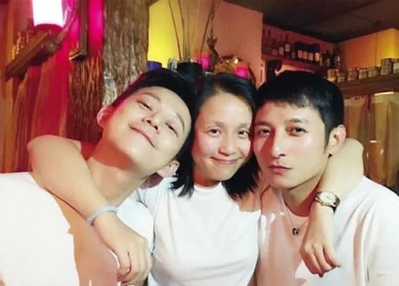 揭秘李维嘉的女朋友是谁 被曝其女友已怀孕