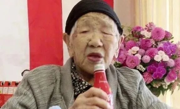 世界上最长寿的人118岁,让娜卡尔门是谁?为什么这么长寿