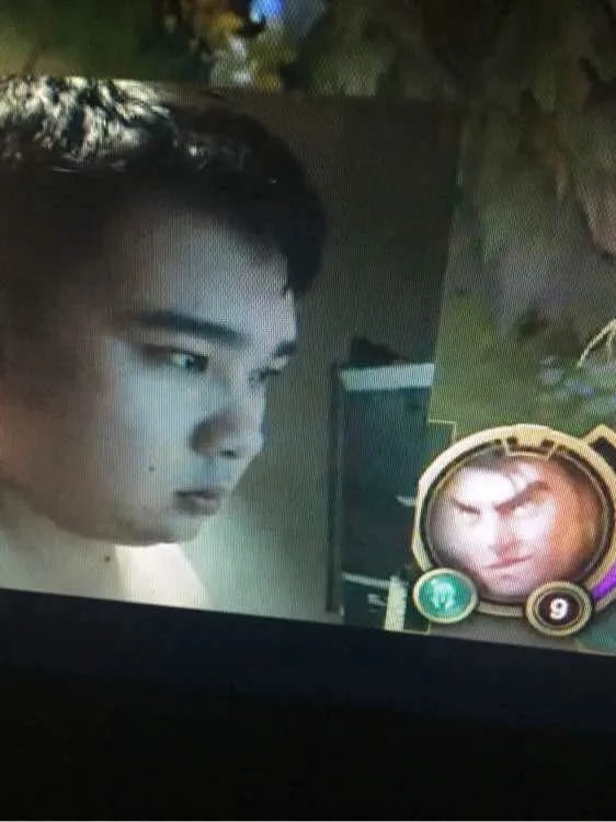 《LOL》评李赣 人人都说抽象话，无人识得李老八