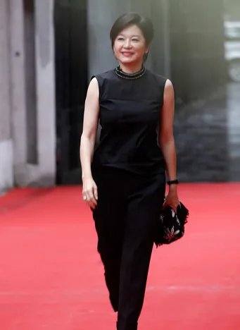 曝林青霞有隐疾 秘试舌针治疗超3年