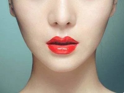 整容下巴多少钱	