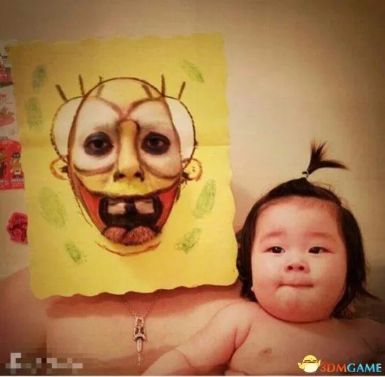 日本逗比父女泡澡照片走红网络 蠢萌犯二又有爱