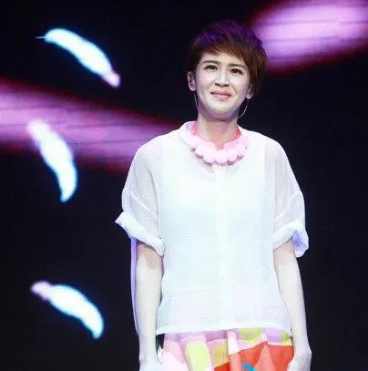 快乐大本营汪东城曾沛慈出席 观众大呼像极了恋人