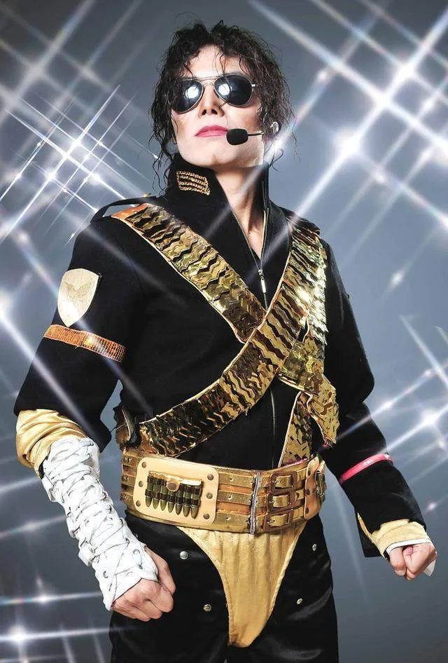 迈克尔杰克逊是如何变白的？