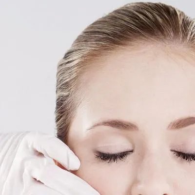 如何简单去眼袋