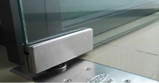 玻璃地弹簧门安装方法 玻璃门地弹簧如何安装