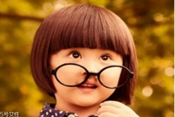 小女孩短发发型 儿童短发发型图片