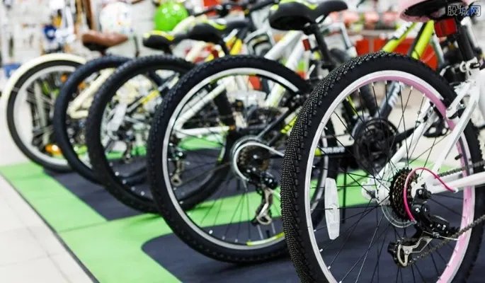 北京现七彩单车超炫酷 七彩共享单车押金多少钱