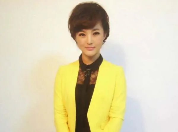 河北电视台女主持人