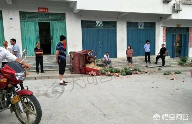 信阳乡村女教师用身体挡住学生，不幸被撞身亡，你怎么看？