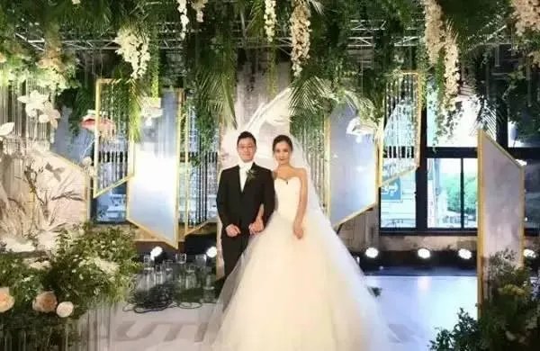 lol伊芙蕾雅结婚了吗？