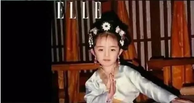 女明星小时候的照片，你见过几个呢？