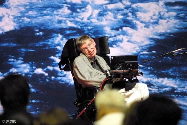 巴黎球星内马尔致敬霍金引发争议，这是为什么？