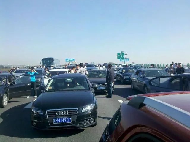 今年端午节的高速免费吗?