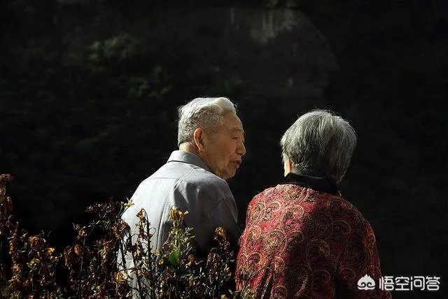 如何看待贺州男子外出打工立誓没赚到钱不回家,失踪20年?