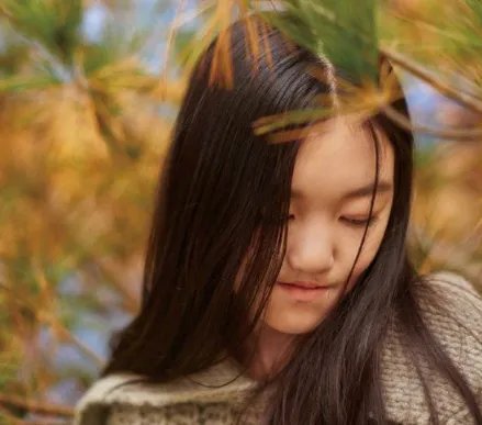 王菲女儿李嫣花百万做手术，可拍照还是被人说丑，这是为何？