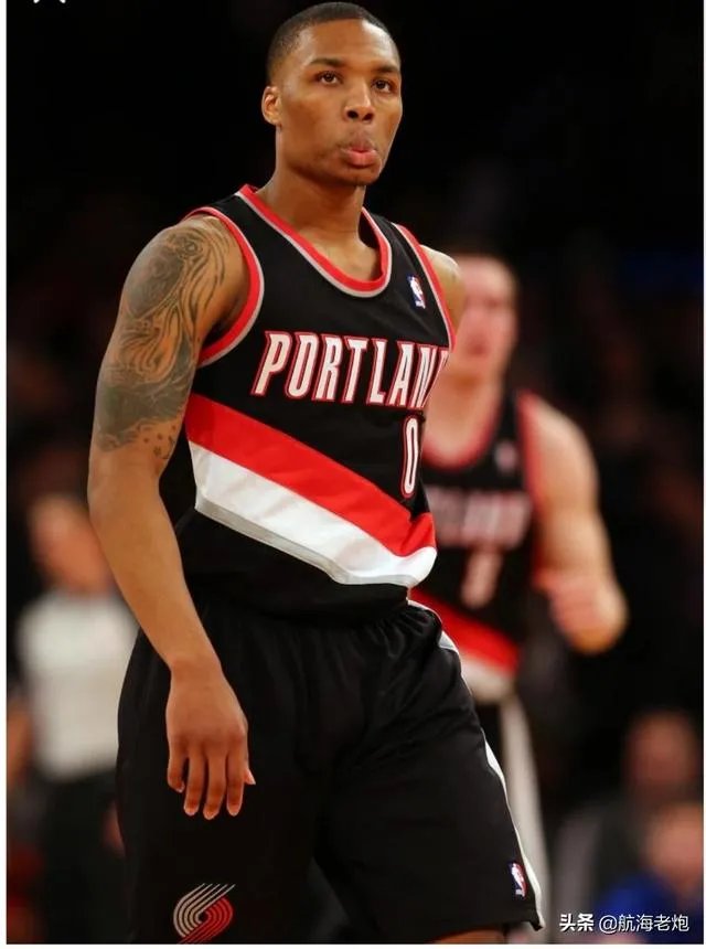 莺歌不在，锡安砍生涯新高31分鹈鹕胜开拓者，怎么分析？