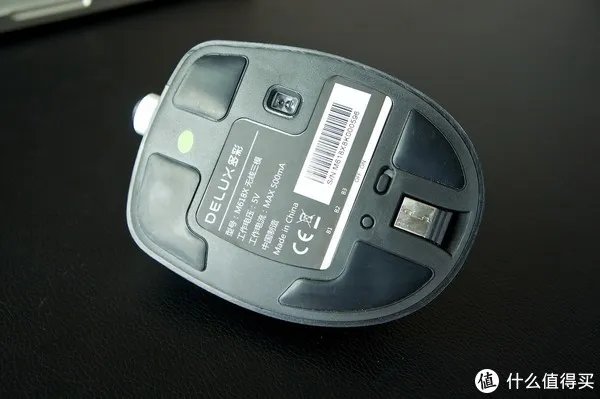 垂直鼠标到底是什么？多彩M618X，让你远离药味猪手的“鼠标手”！