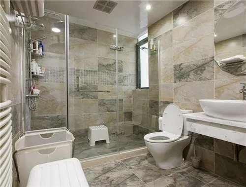 马桶位置可以移动吗