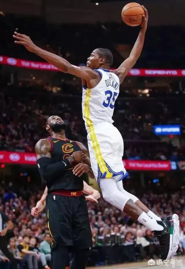 如果杜兰特续约勇士，建立王朝，历史地位能超詹姆斯吗？