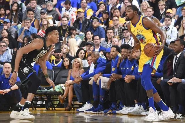 勇士主场不敌雄鹿，帮助火箭锁定西部第一，对此你怎么看？