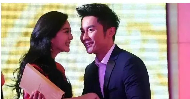 李晨换回情侣头像有何玄机？