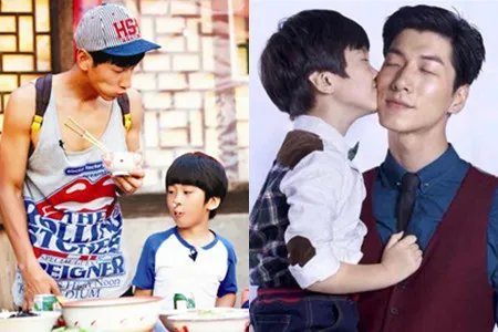 天天帅气遮脸自拍露出清秀眼睛  如今他也长成大男孩了