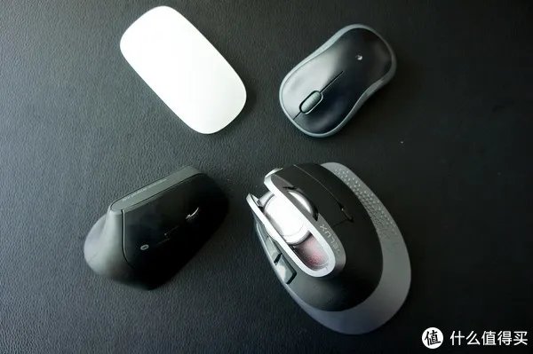 垂直鼠标到底是什么？多彩M618X，让你远离药味猪手的“鼠标手”！