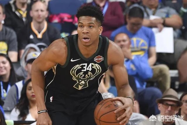 勇士主场不敌雄鹿，帮助火箭锁定西部第一，对此你怎么看？