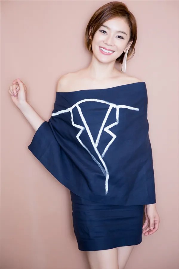 袁姗姗整容前后照片 袁姗姗现在老公是谁