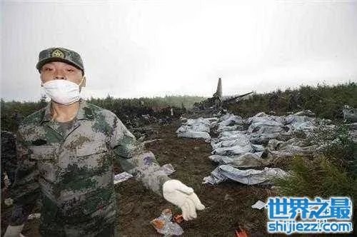 包头空难堪称国内最惨案件 五名遇难空姐照曝光 