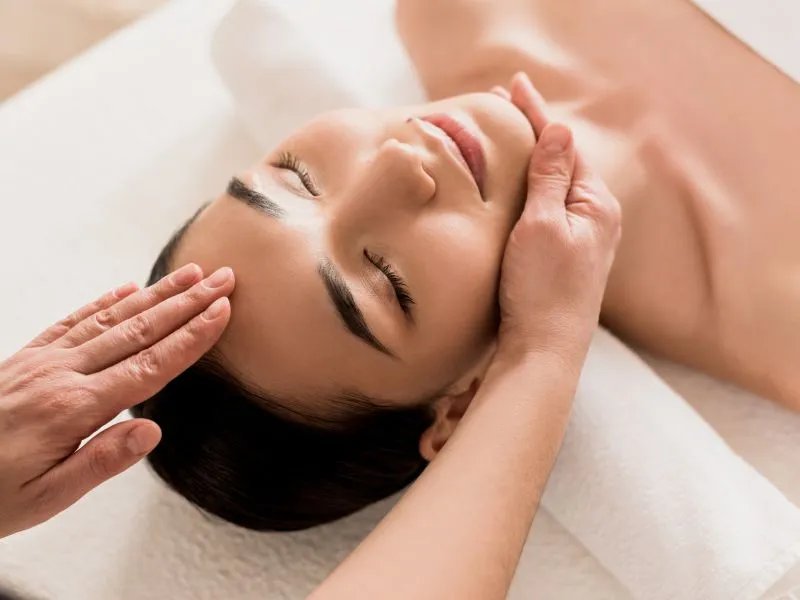 去除抬头纹的价钱