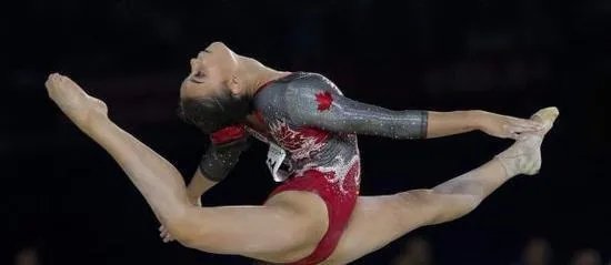 华裔女孩惊艳世锦赛是真的吗？