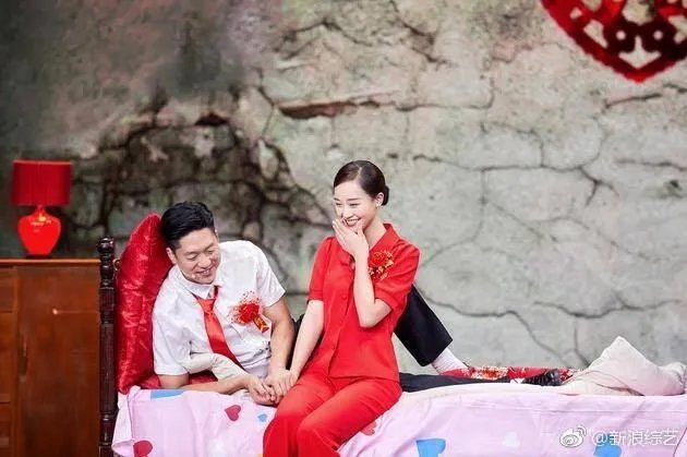 如何看待演员凌潇肃开通微博这一事件？