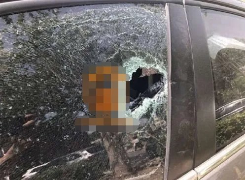 陈羽凡酒后砸车泄愤是怎么回事?