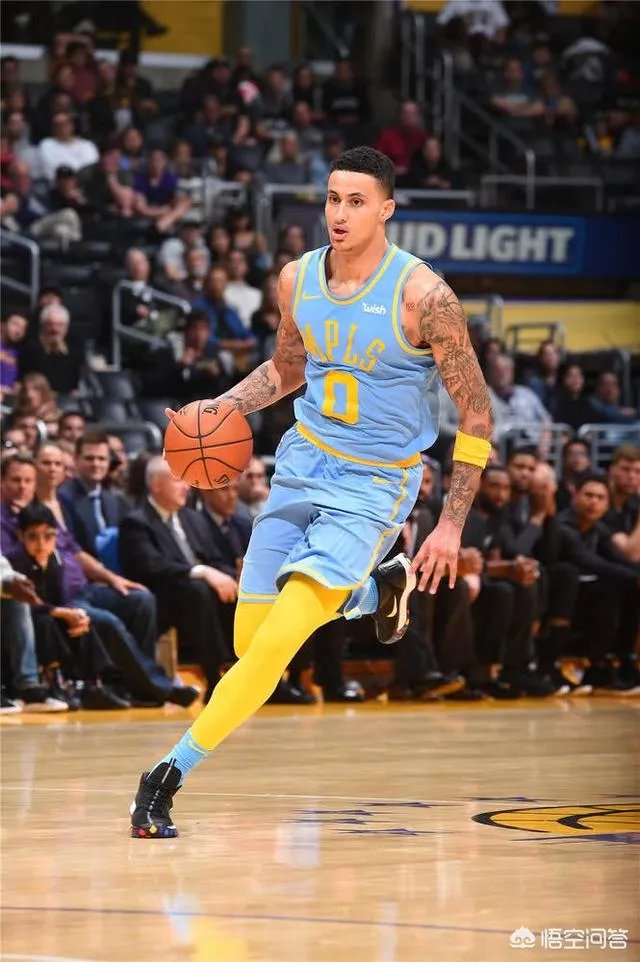 湖人加时以122:112战胜马刺,本赛季横扫马刺,你怎么看这场比赛?