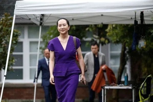 加拿大批准孟晚舟亲属前往探望，这是不是一个好兆头？