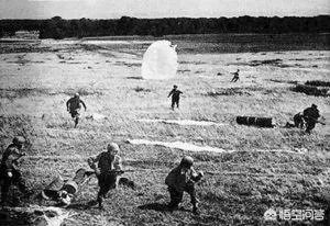 二战中,降落在敌占区的伞兵是如何重新集结的?