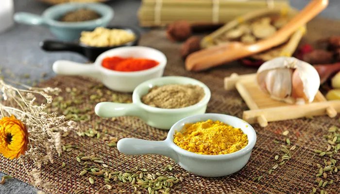 焖大虾是哪个地方的菜 焖大虾是哪个地方的菜系