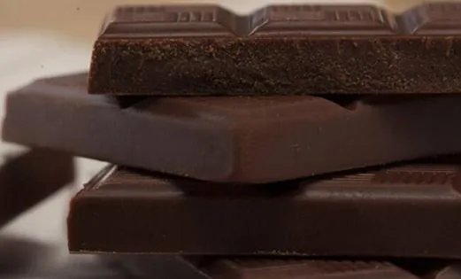 18吨巧克力流成河是怎么回事：事件始末甜蜜的灾难