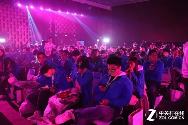 侧面指纹&全面屏? 魅蓝S6发布会直播