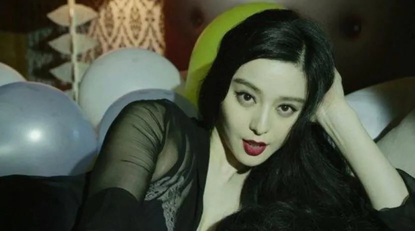 范冰冰养九尾狐的证据 是不是养了狐仙而大红大紫