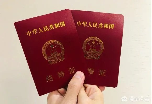 赵丽颖和冯绍峰真的结婚了，你们怎么看？