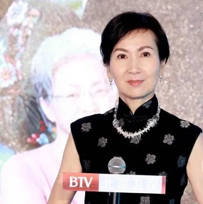 陈美琪为什么瘦成纸片人？