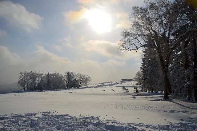 驴友穿越贡嘎遇难，如何正规地穿越贡嘎区？
